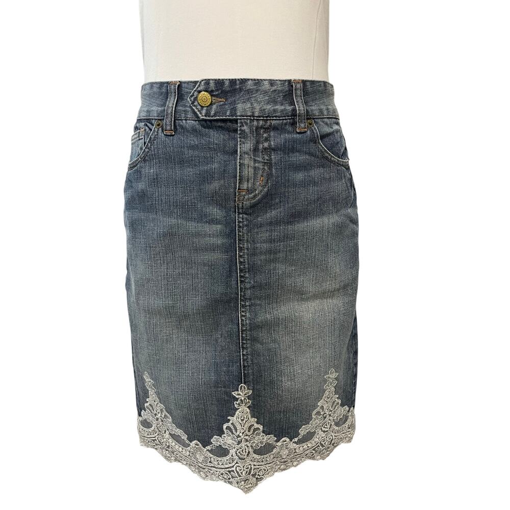 Women’s The Limited Vintage Denim Pencil Skirt Silver Metallic Lace Trim Size 2